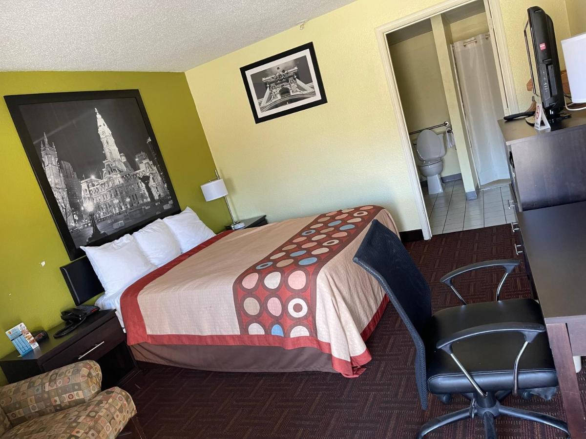 Royal Inn Беллмор Екстер'єр фото